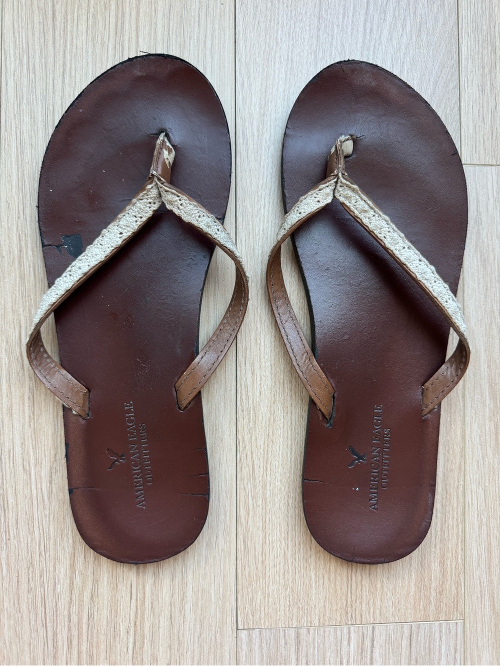 American Eagle Outfitters Brown Leather Flip Flops Crochet Strap Summer Beach 7